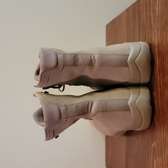 Nike Air Jordan Future Boot Khaki Sz 10.5 - Picture 4 of 7